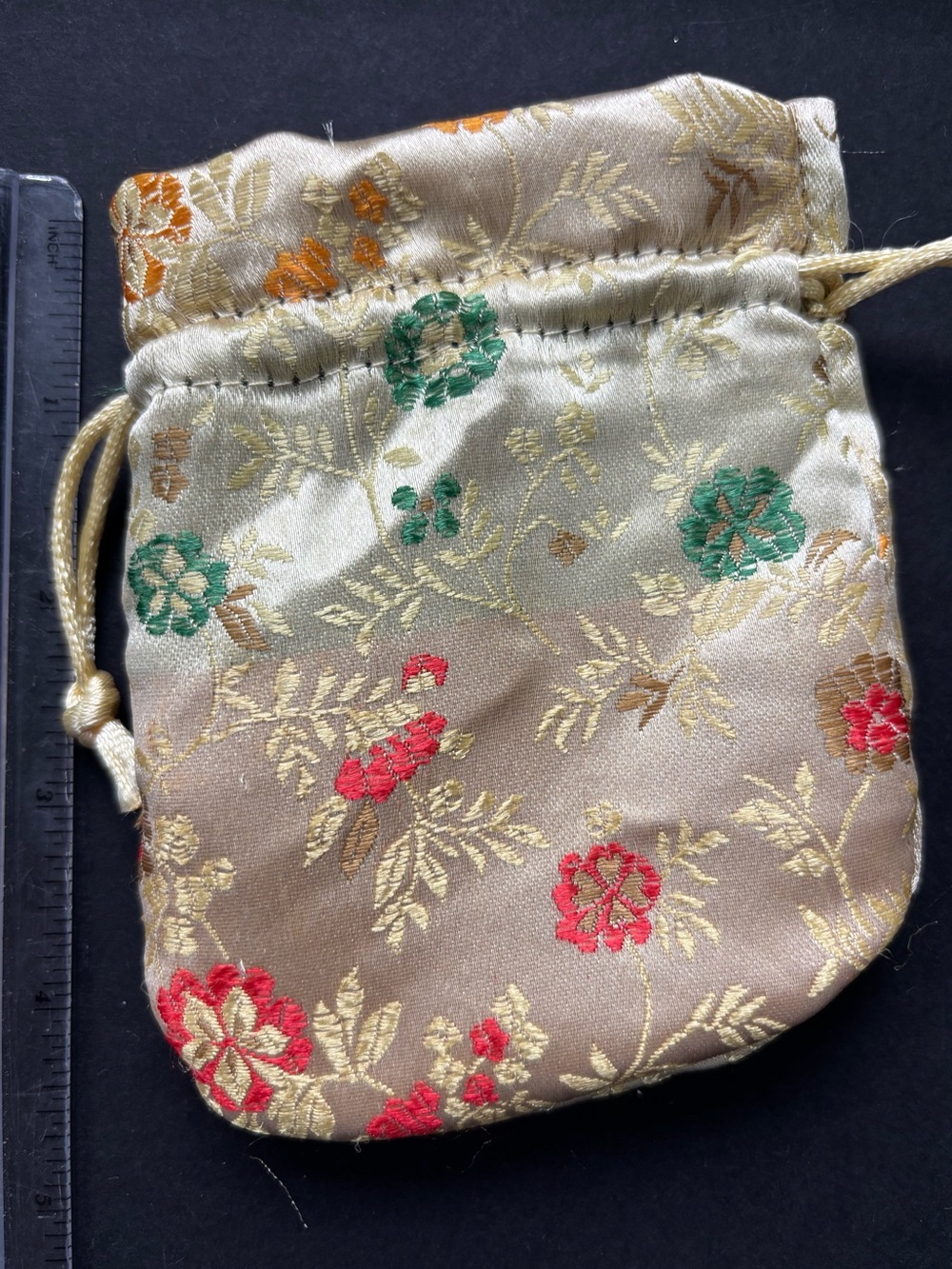 Floral Drawstring Pouch - Picture 5 of 6
